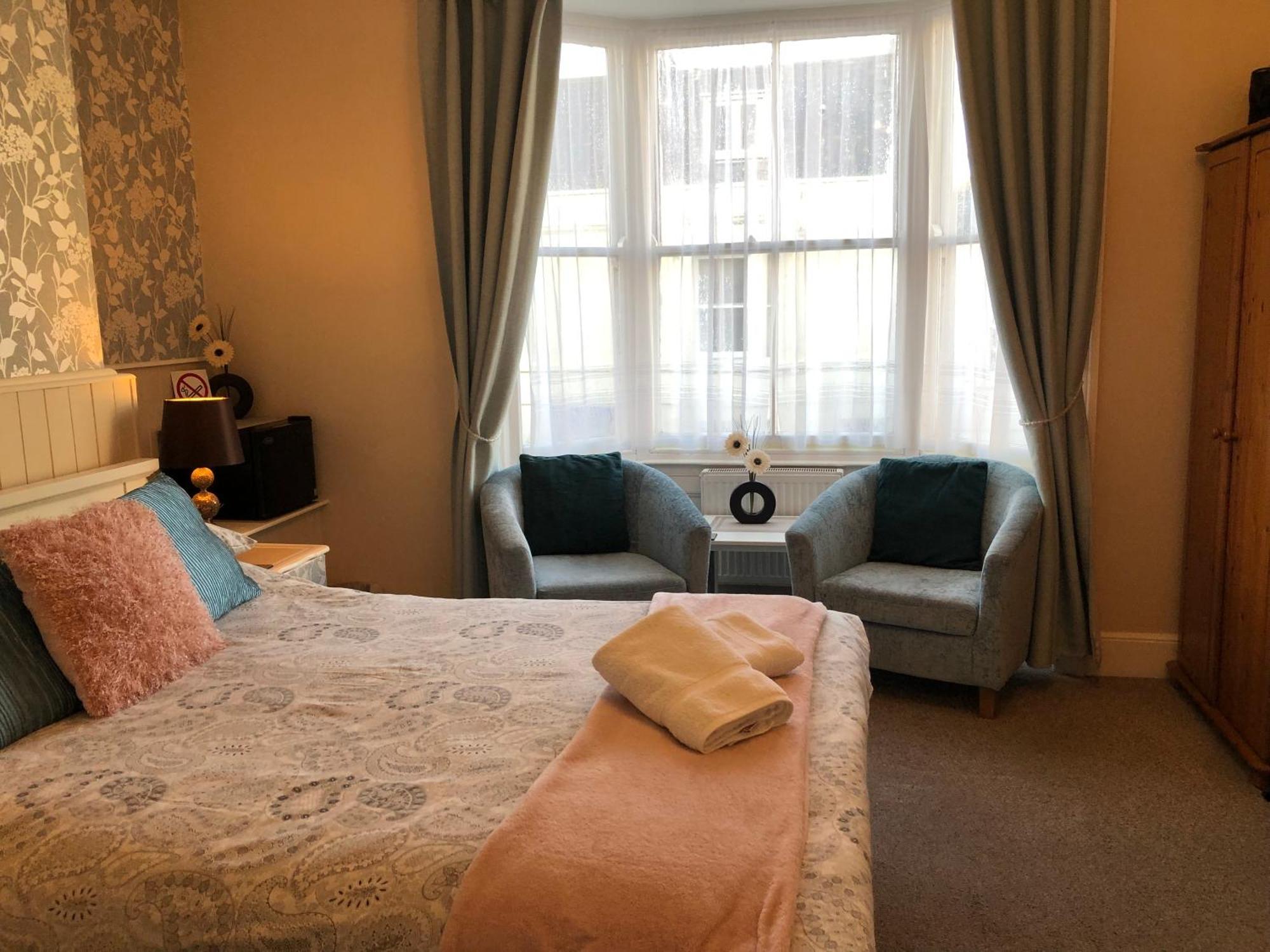 Cornubia Guest House Weymouth Dış mekan fotoğraf